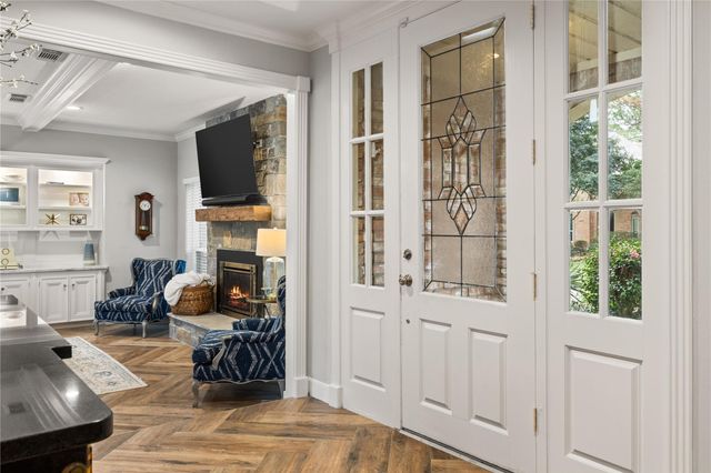 5827 Mountain View Drive, Houston, TX 77345