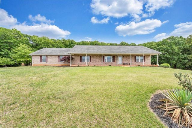 268 Sweetwater Bay DR, Penhook, VA 24137