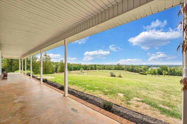 268 Sweetwater Bay DR, Penhook, VA 24137
