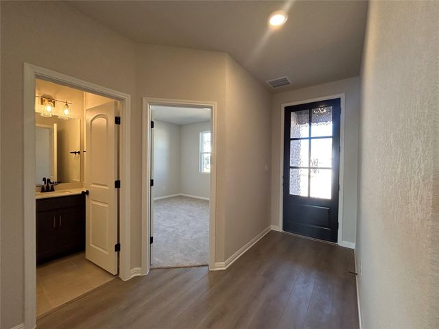 9801 Serene Bliss LN, Buda, TX 78610