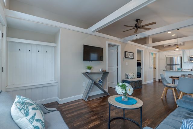 17 Kentville Terrace, Hampton, NH 03842