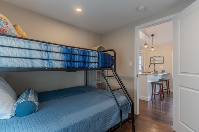 17 Kentville Terrace, Hampton, NH 03842