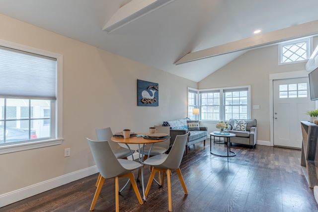 17 Kentville Terrace, Hampton, NH 03842