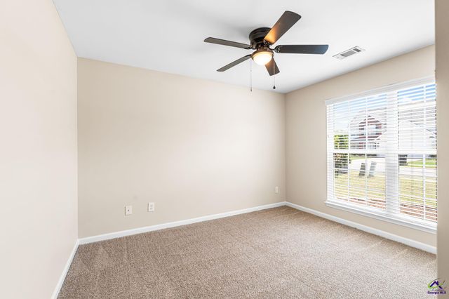 502 Arrie Drive, Byron, GA 31008