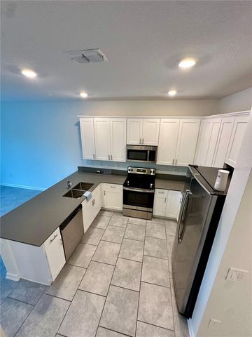 7477 STONE CREEK TRAIL, Kissimmee, FL 34747