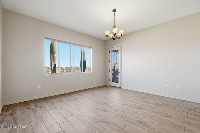 1890 W Acacia Bluffs Drive, Green Valley, AZ 85622