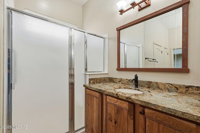 1890 W Acacia Bluffs Drive, Green Valley, AZ 85622