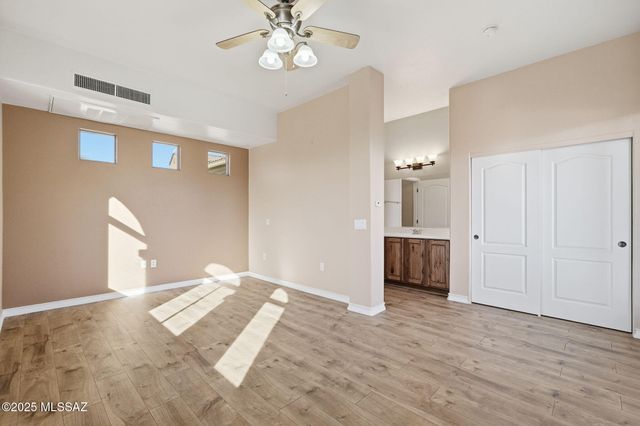 1890 W Acacia Bluffs Drive, Green Valley, AZ 85622