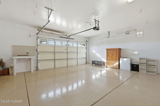 1890 W Acacia Bluffs Drive, Green Valley, AZ 85622