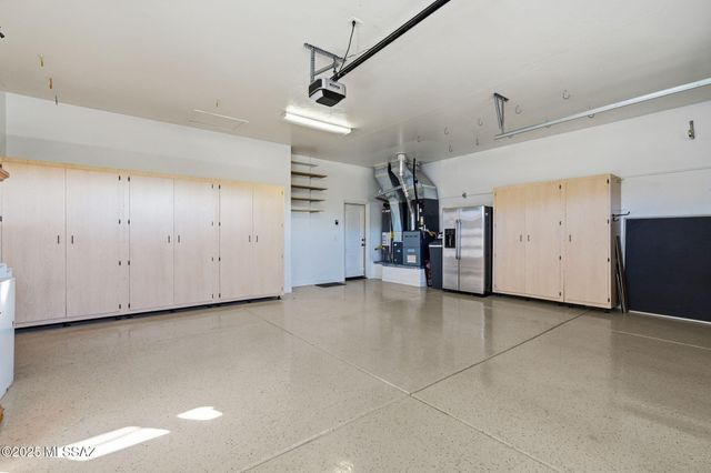 1890 W Acacia Bluffs Drive, Green Valley, AZ 85622