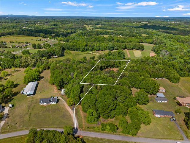 131 Lockaby Road, Pelzer, SC 29669