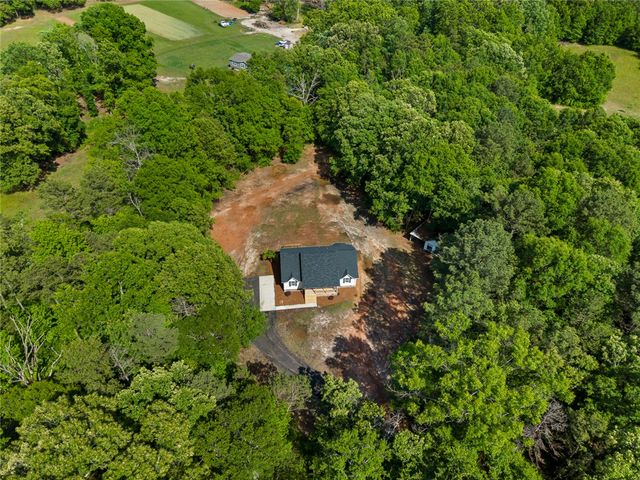 131 Lockaby Road, Pelzer, SC 29669