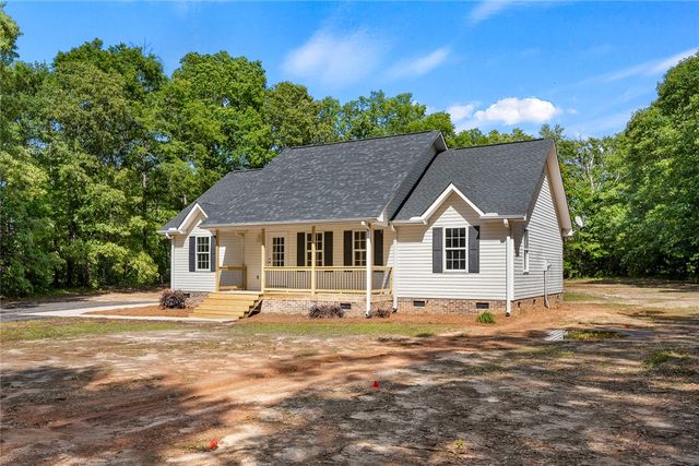 131 Lockaby Road, Pelzer, SC 29669
