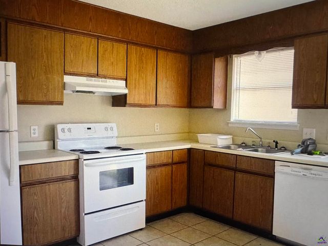 620 Gawin Drive, Warner Robins, GA 31093