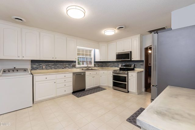 115 Strickland Drive, Smithfield, NC 27577