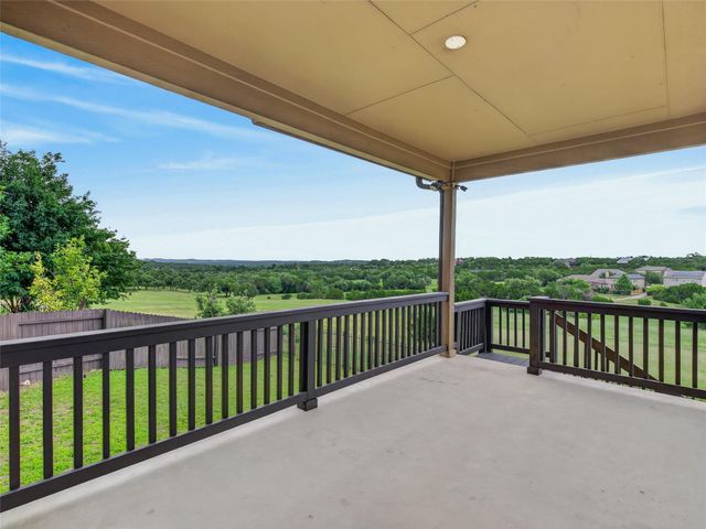 700 Ledge Stone DR, Austin, TX 78737