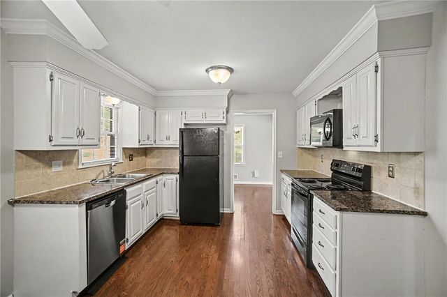 11901 E 54th Terrace, Kansas City, MO 64133