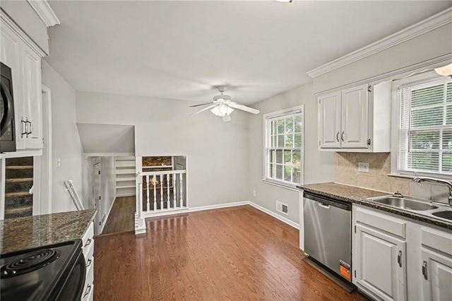 11901 E 54th Terrace, Kansas City, MO 64133