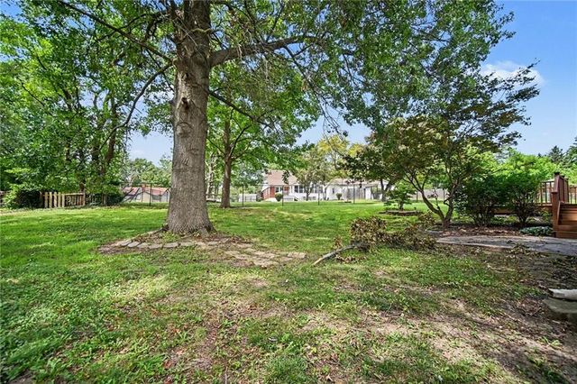 11901 E 54th Terrace, Kansas City, MO 64133