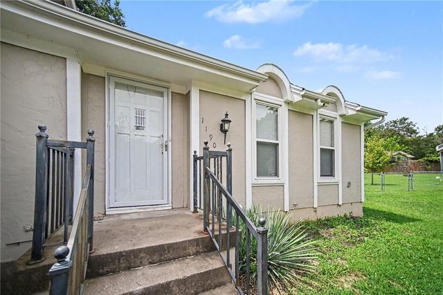 11901 E 54th Terrace, Kansas City, MO 64133