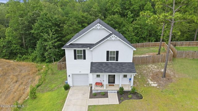 169 Hedge Hunter Court, Raeford, NC 28376