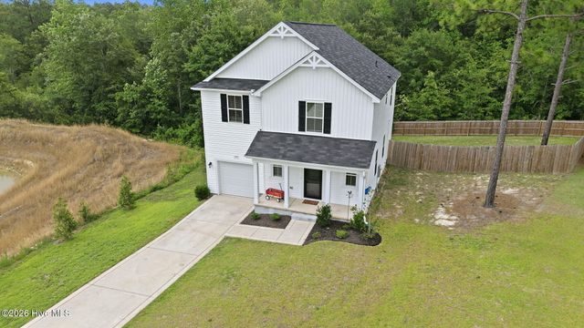 169 Hedge Hunter Court, Raeford, NC 28376