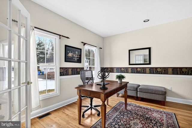 23 SILVERS, Cranbury, NJ 08512