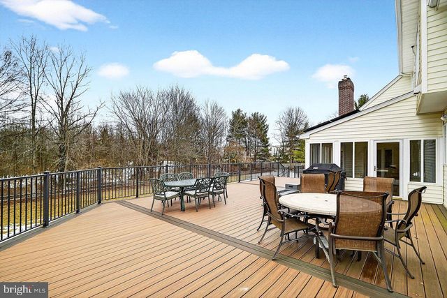 23 SILVERS, Cranbury, NJ 08512