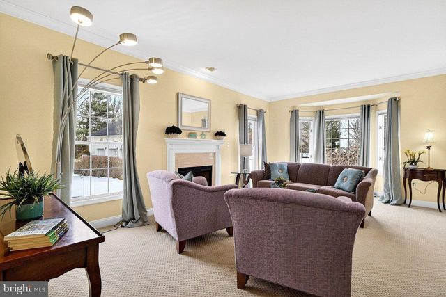 23 SILVERS, Cranbury, NJ 08512