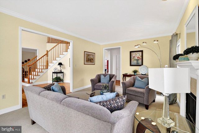 23 SILVERS, Cranbury, NJ 08512