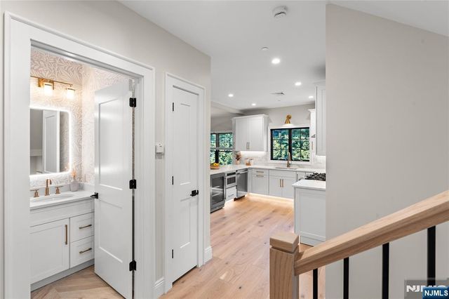 72 Lake Avenue, Midland Park, NJ 07432