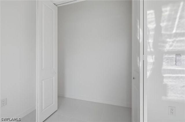 602 NW 25th TER, Cape Coral, FL 33993