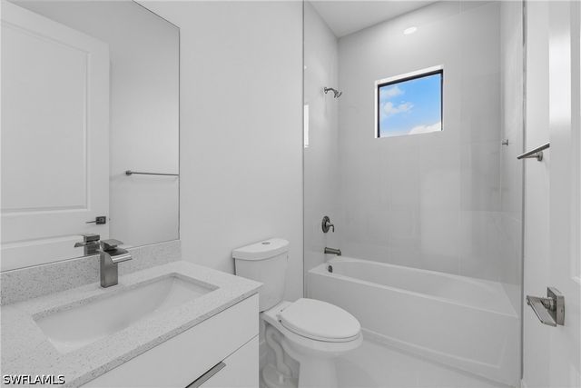 602 NW 25th TER, Cape Coral, FL 33993