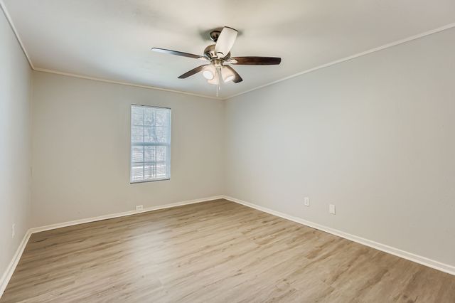 233 Creek Cove Drive, Dallas, TX 75217