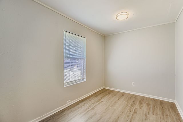 233 Creek Cove Drive, Dallas, TX 75217