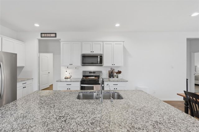 10015 Lavender Lane, Magnolia, TX 77354