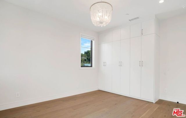 1728 S Shenandoah Street, Los Angeles, CA 90035