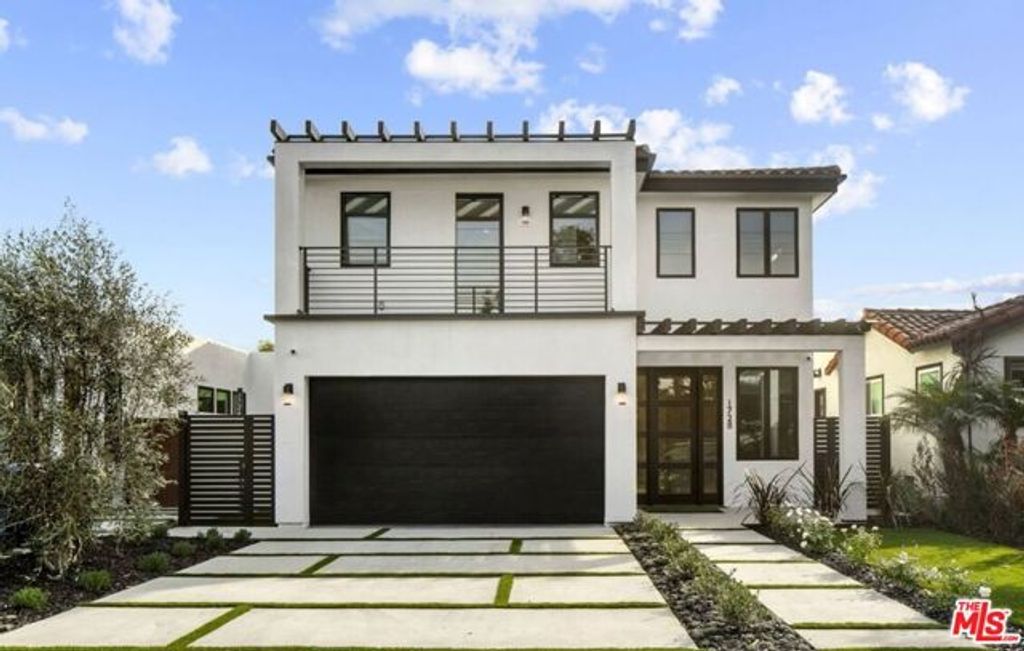 1728 S Shenandoah Street, Los Angeles, CA 90035
