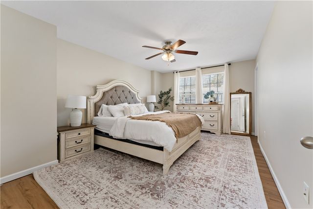 259 Grace Manor Dr, Robinson Twp, PA 15108