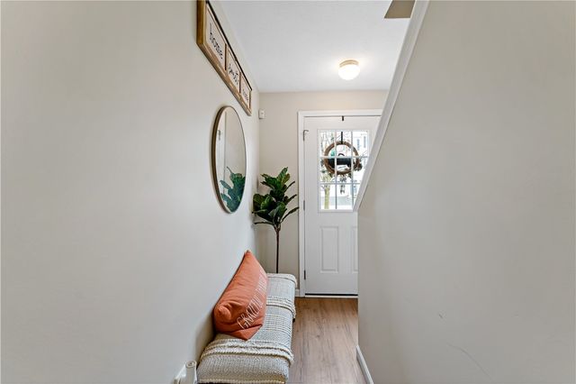 259 Grace Manor Dr, Robinson Twp, PA 15108