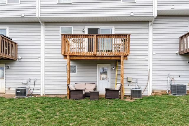 259 Grace Manor Dr, Robinson Twp, PA 15108