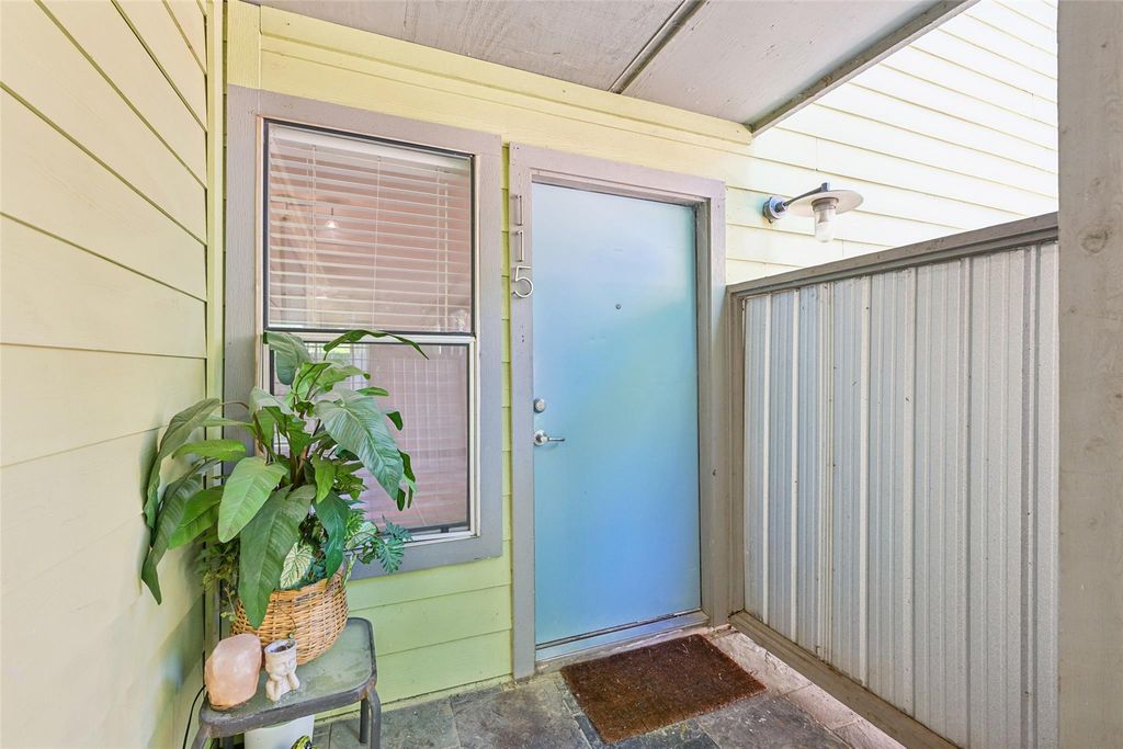 3204 Menchaca RD 115, Austin, TX 78704