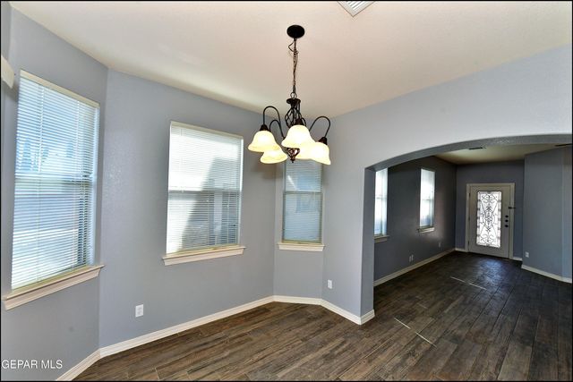 12569 Wolf Berry Drive, El Paso, TX 79928
