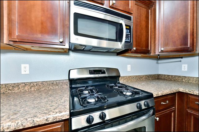 12569 Wolf Berry Drive, El Paso, TX 79928