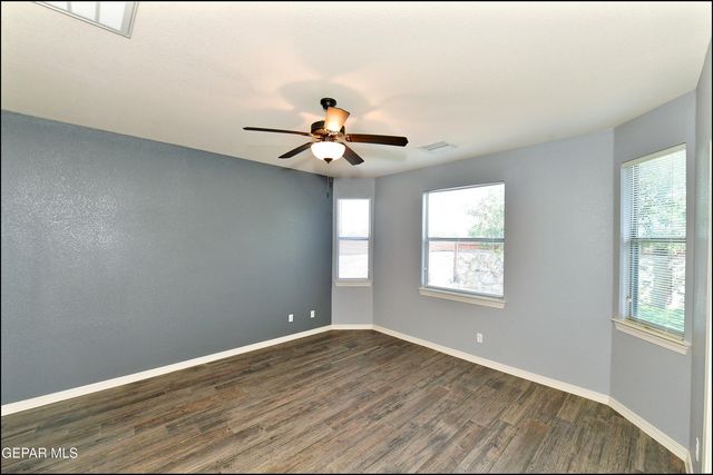 12569 Wolf Berry Drive, El Paso, TX 79928