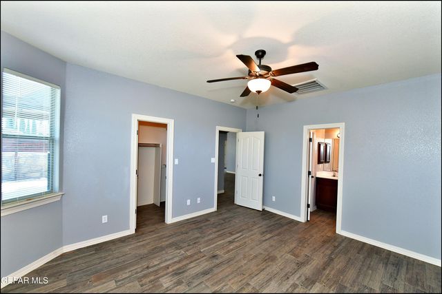 12569 Wolf Berry Drive, El Paso, TX 79928