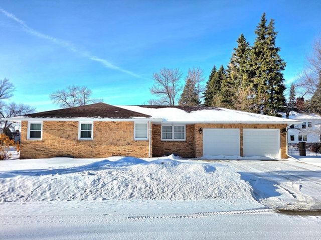 409 1st Avenue E, Ada, MN 56510