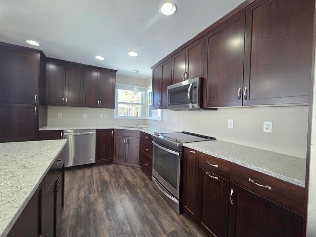 409 1st Avenue E, Ada, MN 56510