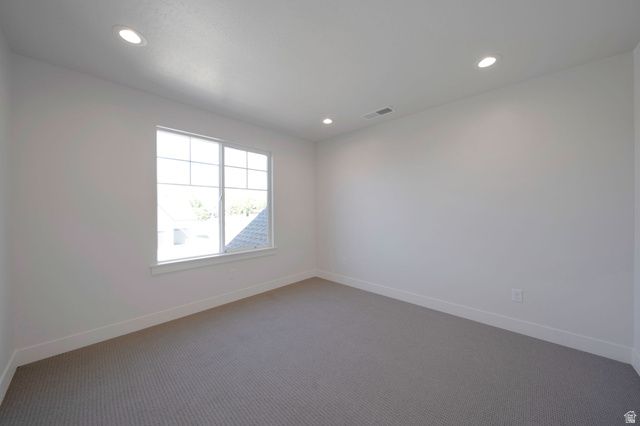 695 W HIDDEN FARM DR, Farmington, UT 84025