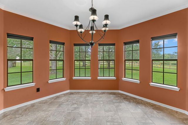 17126 County Road 39, Rosharon, TX 77583